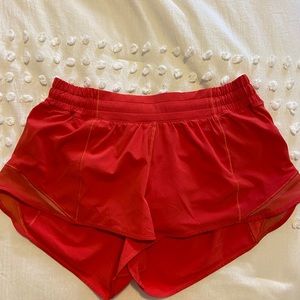 Lululemon red hotty hot shorts 8